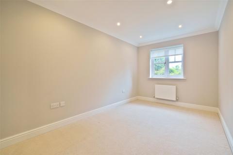 1 Broomfield, Binfield, Bracknell, RG42 4AQ