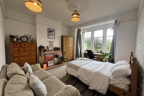 6 bedroom house to rent, Opposite Waitrose, Exeter EX1
