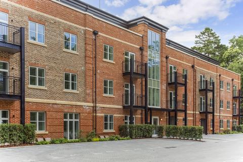 1 bedroom flat for sale, Plot 41 at Sunningdale Park, Larch Avenue  SL5