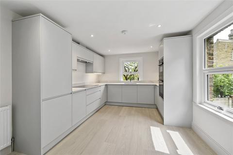 39a Crown Road, St Margarets, Twickenham, TW1 3EJ