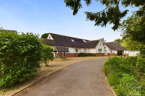 5 bedroom detached bungalow for sale, Hatchet Leys Lane, Thornborough, Buckingham, MK18 2BU