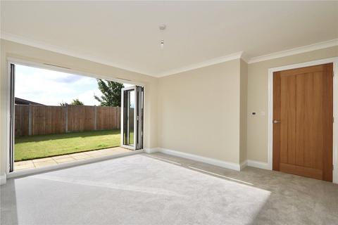 2 bedroom bungalow for sale, Brendon Drive, Rushmere St. Andrew, Ipswich, Suffolk, IP5