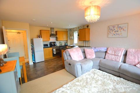 2 bedroom flat for sale, Sandown Drive, Bourne, PE10