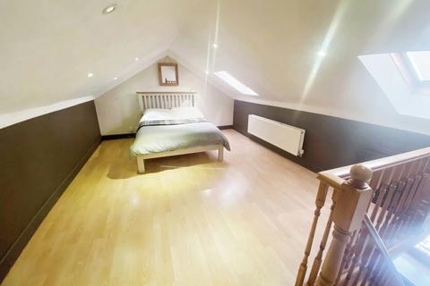 3 bedroom semi-detached bungalow for sale, The Close, Monk Sherborne RG26