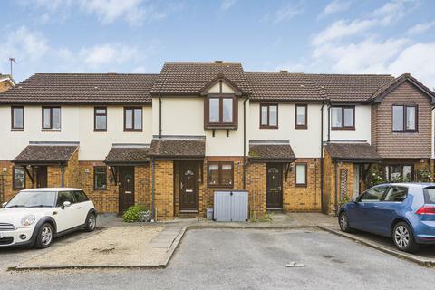 2 bedroom terraced house for sale, Heron Drive, Bicester, OX26