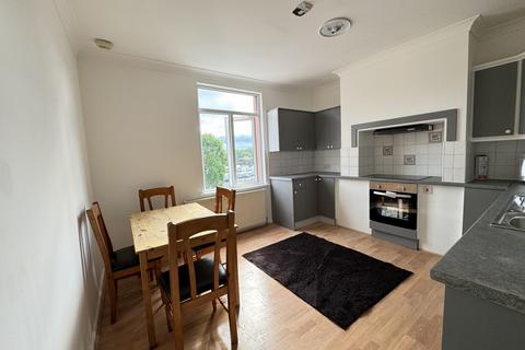 1 bedroom apartment to rent, Burley Road,  Leeds, LS3