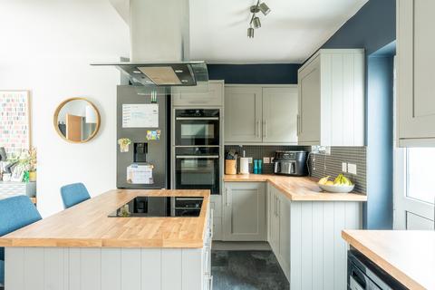 9 Longmoor Road, Bristol, BS3 2NZ