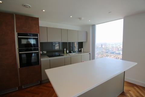 2 bedroom apartment to rent, Deansgate Square, Manchester M15