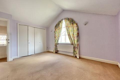 1 Fowler Close, Exminster, Exeter, EX6 8SX