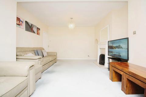 30 Delaware Road, Leicester, LE5 6LG
