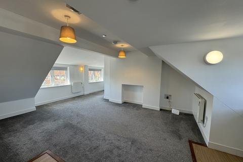 1 bedroom flat to rent, 22 High Street, Street, Somerset