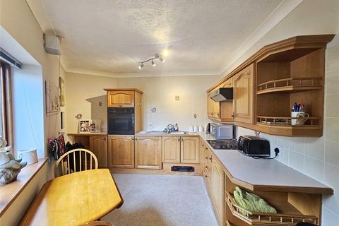 1 bedroom apartment for sale, Russell Court, Midhurst GU29