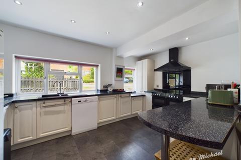 4 bedroom detached house for sale, Linslade, Leighton Buzzard LU7