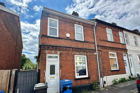 3 bedroom end of terrace house for sale, Croft Street, Ipswich IP2
