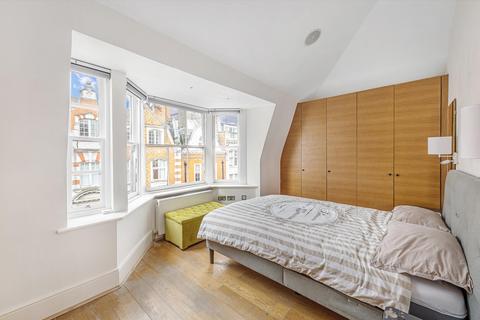 3 bedroom flat for sale, Great Portland Street, Fitzrovia,  W1W
