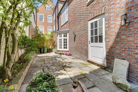 undefined, High Street, Old Portsmouth