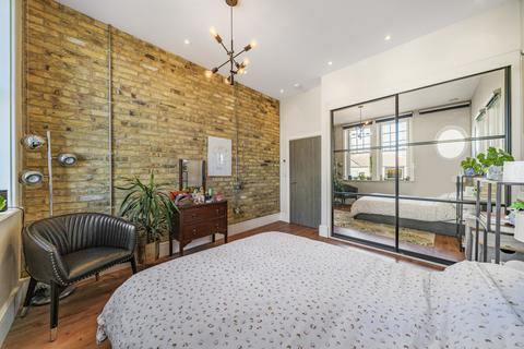 Flat 1, Crickett House Plassy Road, London, SE6 2DS