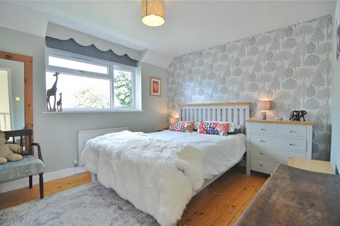 6 Bearsfield, Bisley, Stroud, GL6 7DB