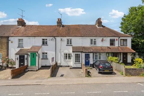 8, Woodland Cottages Beaconsfield Road, Farnham Common, Slough, SL2 3PY