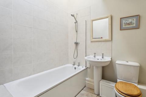 8, Woodland Cottages Beaconsfield Road, Farnham Common, Slough, SL2 3PY