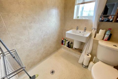 243 Chesford Road, Luton, LU2 8DS