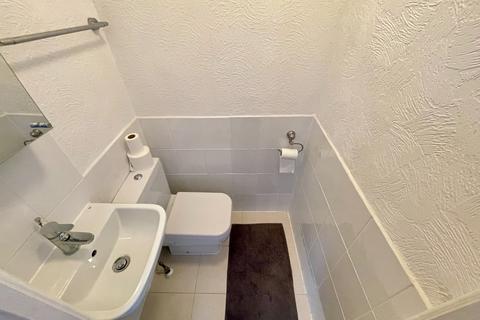 243 Chesford Road, Luton, LU2 8DS