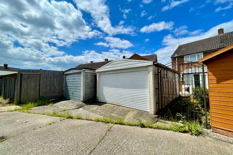 243 Chesford Road, Luton, LU2 8DS