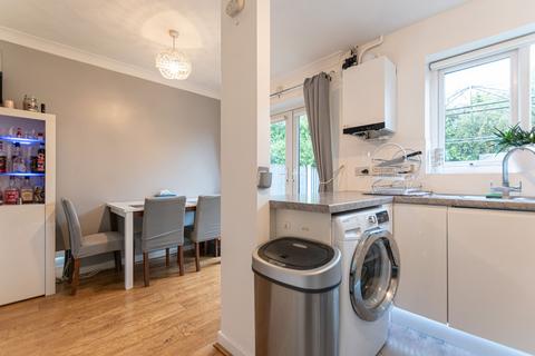 72 Bexhill Drive, Leigh, WN7 5TG