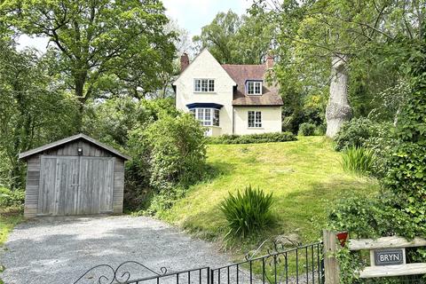3 bedroom detached house for sale, Ty Bryn, Oakley Park, Llandinam, Powys, SY17