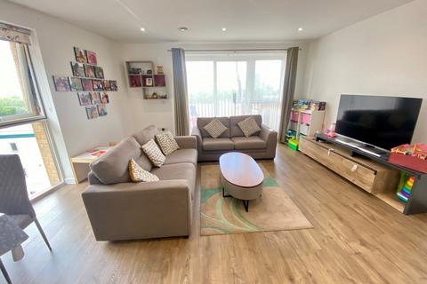 2 bedroom flat for sale, Peregrine Apartments, Moorhen Drive, London, NW9