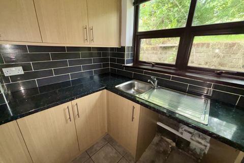85 Cilmaengwyn Road, Pontardawe, Swansea, SA8 4QN