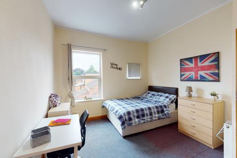 3 bedroom duplex to rent, Radford Road, Nottingham NG7