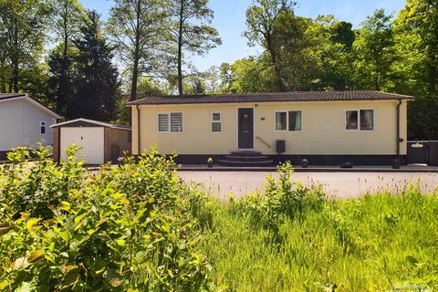 2 bedroom detached bungalow for sale, Woodland Park, Pontypool,