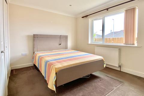 12 Cadoc Close, St Merryn, Padstow, PL28 8PE