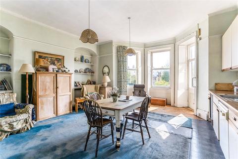 22 Sion Hill, Bristol, BS8 4AZ