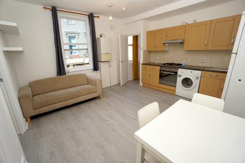 2 bedroom flat to rent, 78 Essex Road, London N1