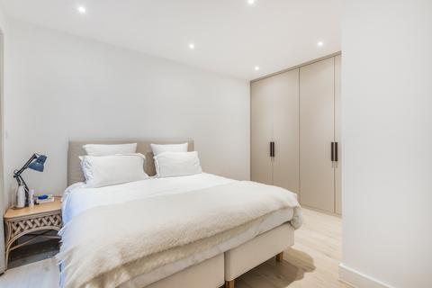 2 bedroom maisonette to rent, London SW6