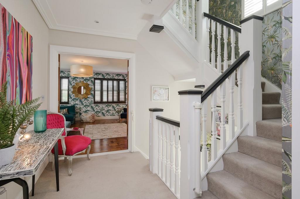 1st Floor Landing