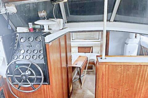 2 bedroom houseboat for sale, Manor Lane, Rochester ME1