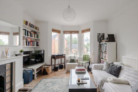 2 bedroom flat for sale, St. Quintin Avenue, Notting Hill