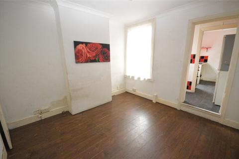 83 Butlin Road, Luton, LU1 1LB