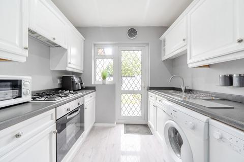10a Mount Pleasant, Ruislip, HA4 9HG