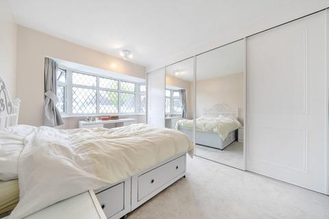 10a Mount Pleasant, Ruislip, HA4 9HG