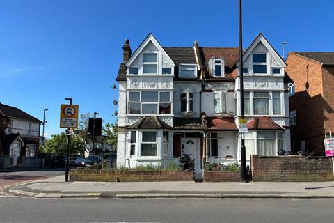 1 bedroom flat for sale, 57B South Norwood Hill, South Norwood, London, SE25 6BY
