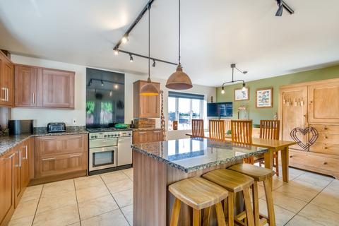 3 bedroom detached house for sale, The Furrows, Little Dewchurch, Hereford