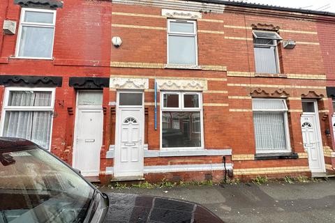 2 bedroom terraced house to rent, Grasmere Street, Manchester, M12