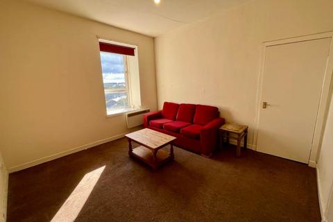 2 bedroom flat to rent, Dundonald Street, Dundee,