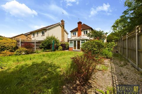 9 Burr Close, Langdon Hills, Basildon, SS16 6ES