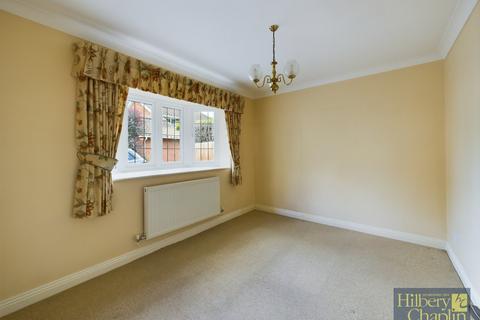 9 Burr Close, Langdon Hills, Basildon, SS16 6ES