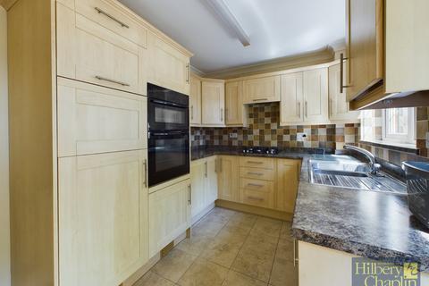 9 Burr Close, Langdon Hills, Basildon, SS16 6ES